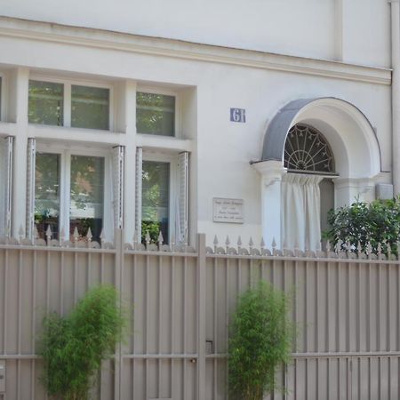 לינה וארוחת בוקר פריז Le Jardin De Rochegrosse מראה חיצוני תמונה